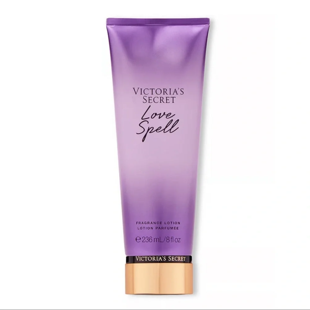 Victoria’s Secret Love Spell Lotion Gift Set Nwt